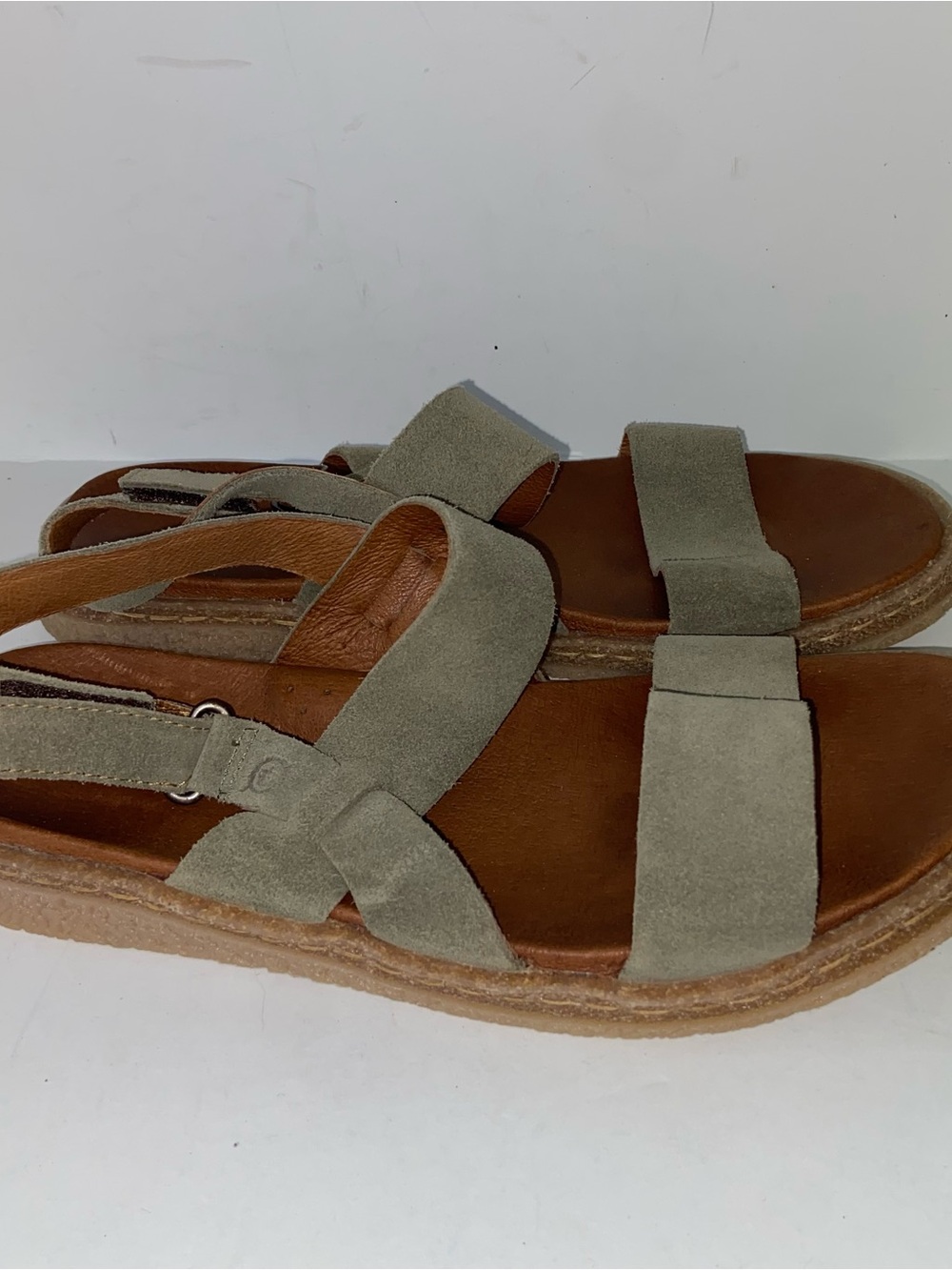 Born Sandals Womens Size 8 Leather Shoes Olive Green Boho Gorpcore Summer - Picture 2 of 11